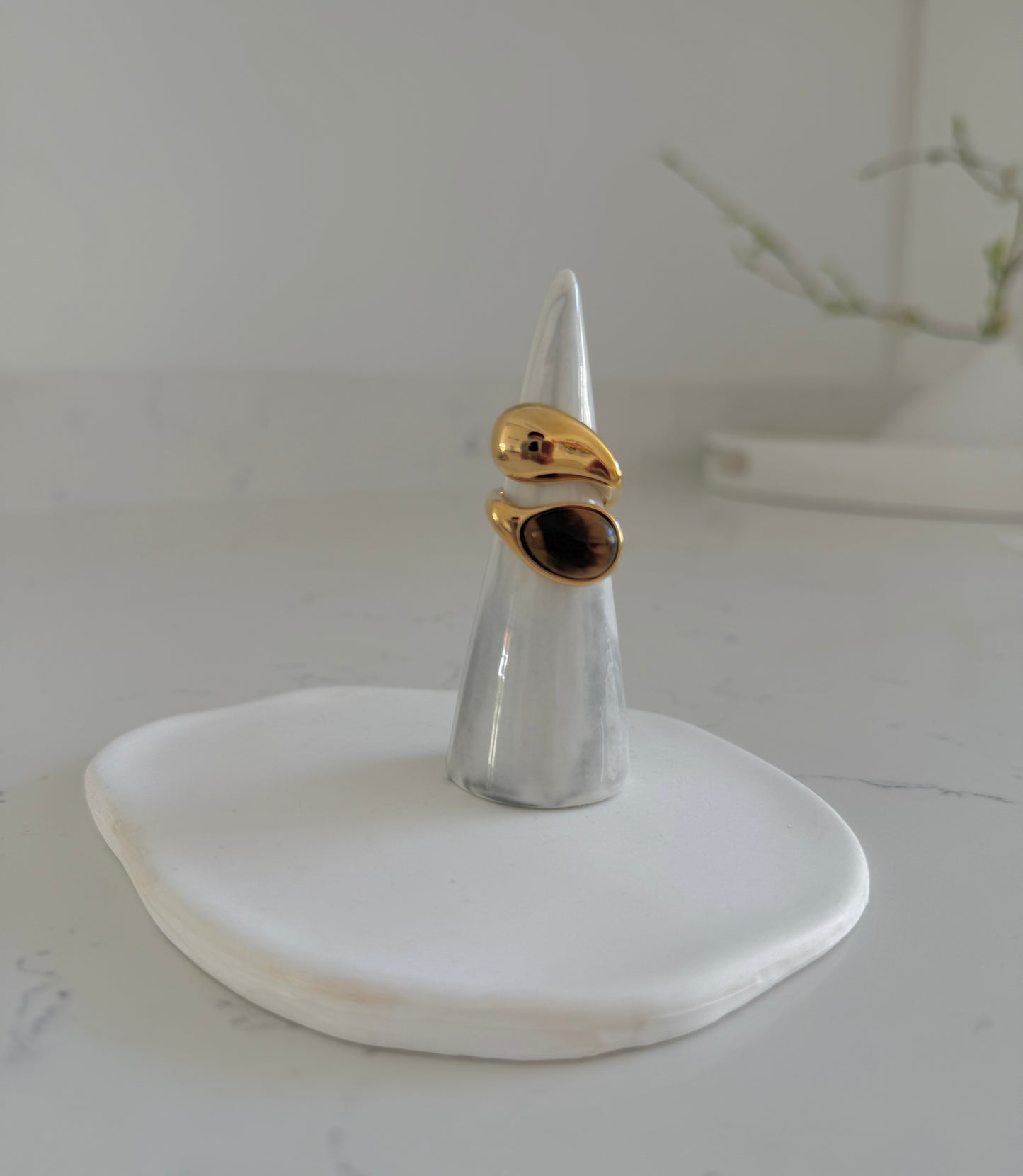 Anillo en acero inoxidable y ojo de tigre (one size)